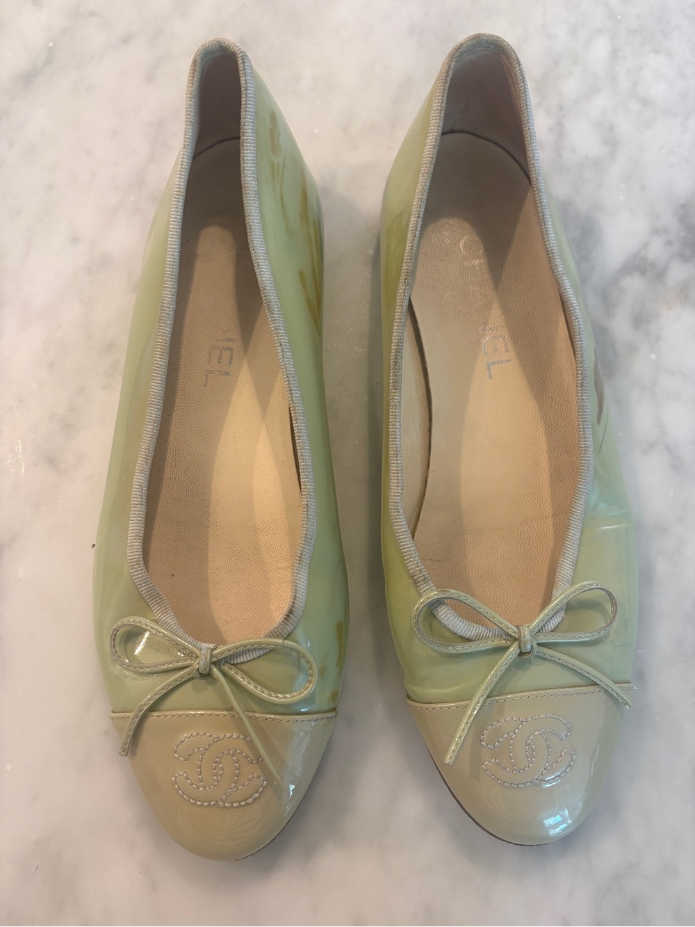 CHANEL Pale Green and Beige Patent Leather Ballet Flats